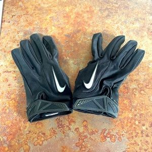 Nike NFL issued Superbad gloves. Like new, rarely worn on the field! Size LG